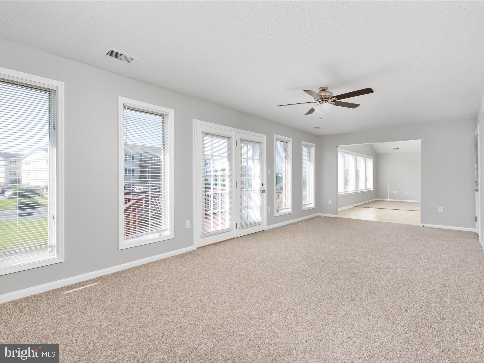 SIGNAL KNOLLS - Residential Lease