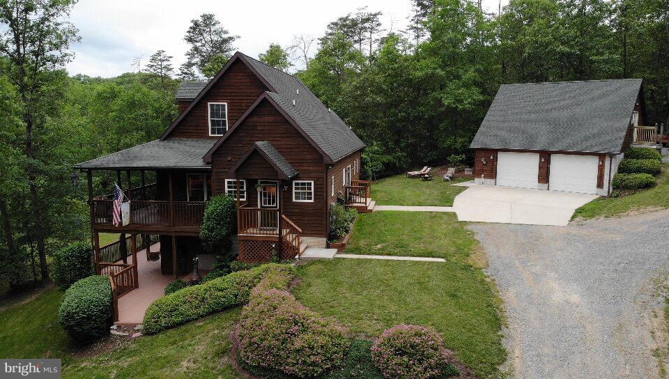 PINE RIDGE - Residential