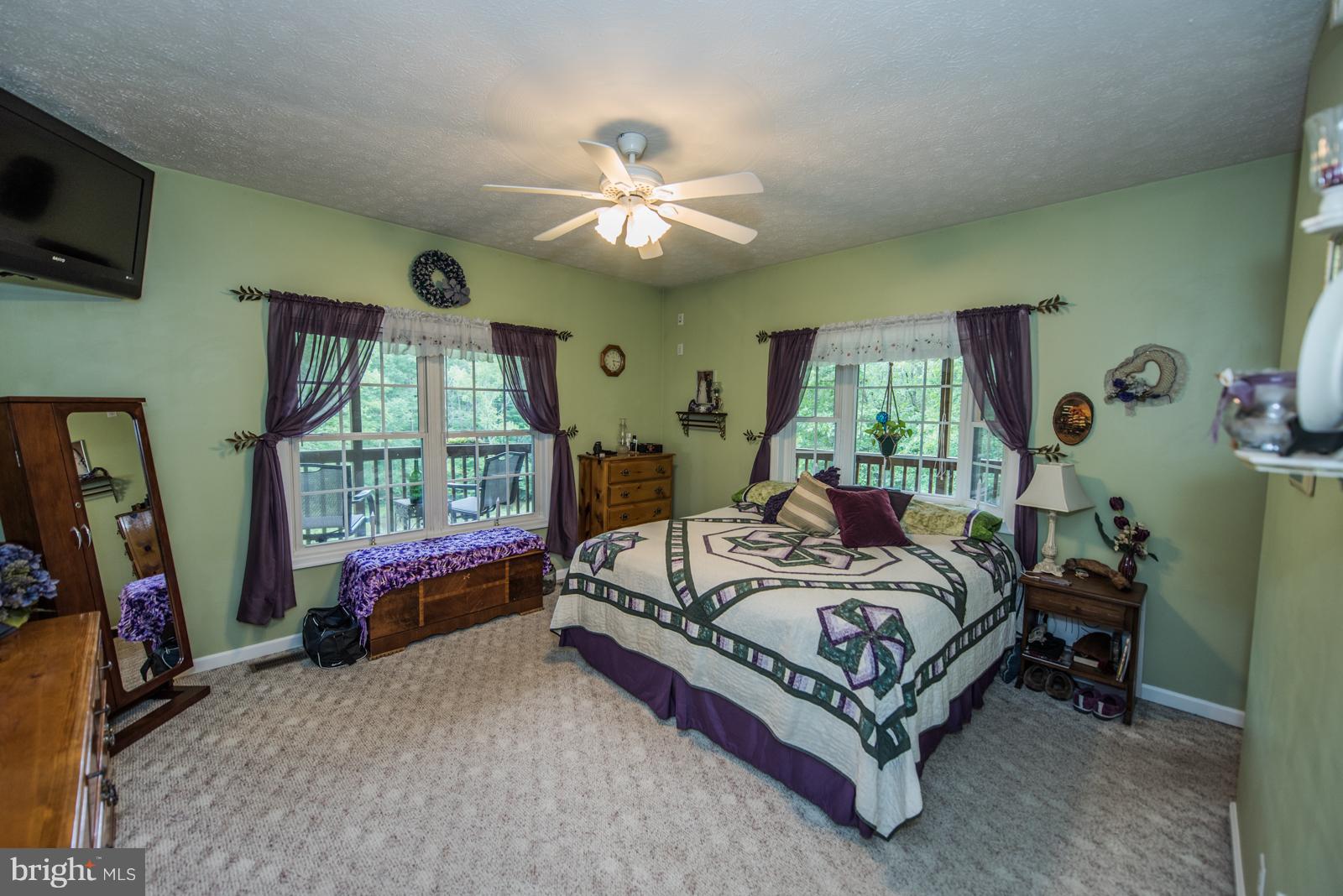 PINE RIDGE - Residential