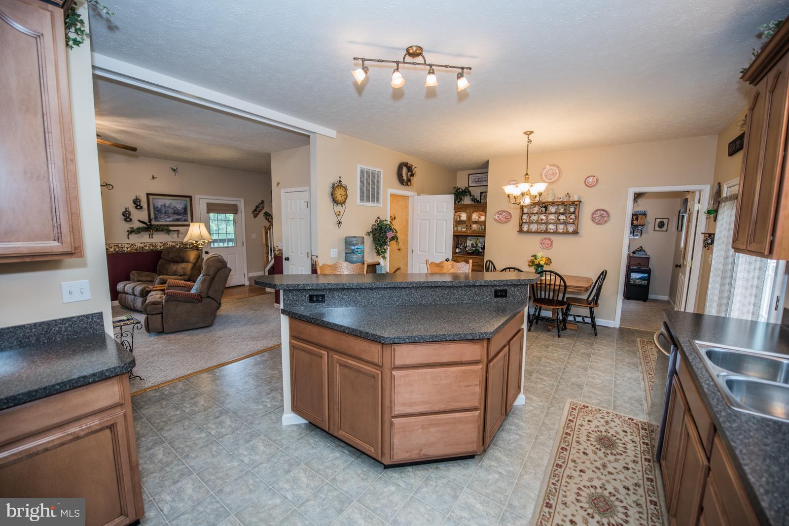 PINE RIDGE - Residential