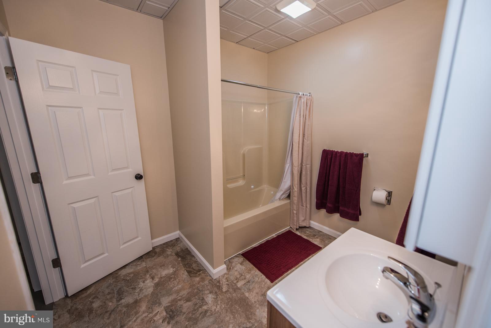 PINE RIDGE - Residential