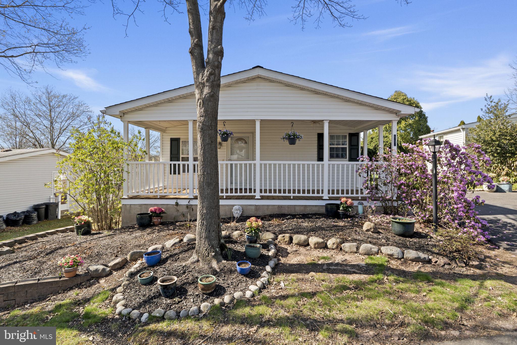 HIDDEN SPRINGS - Residential