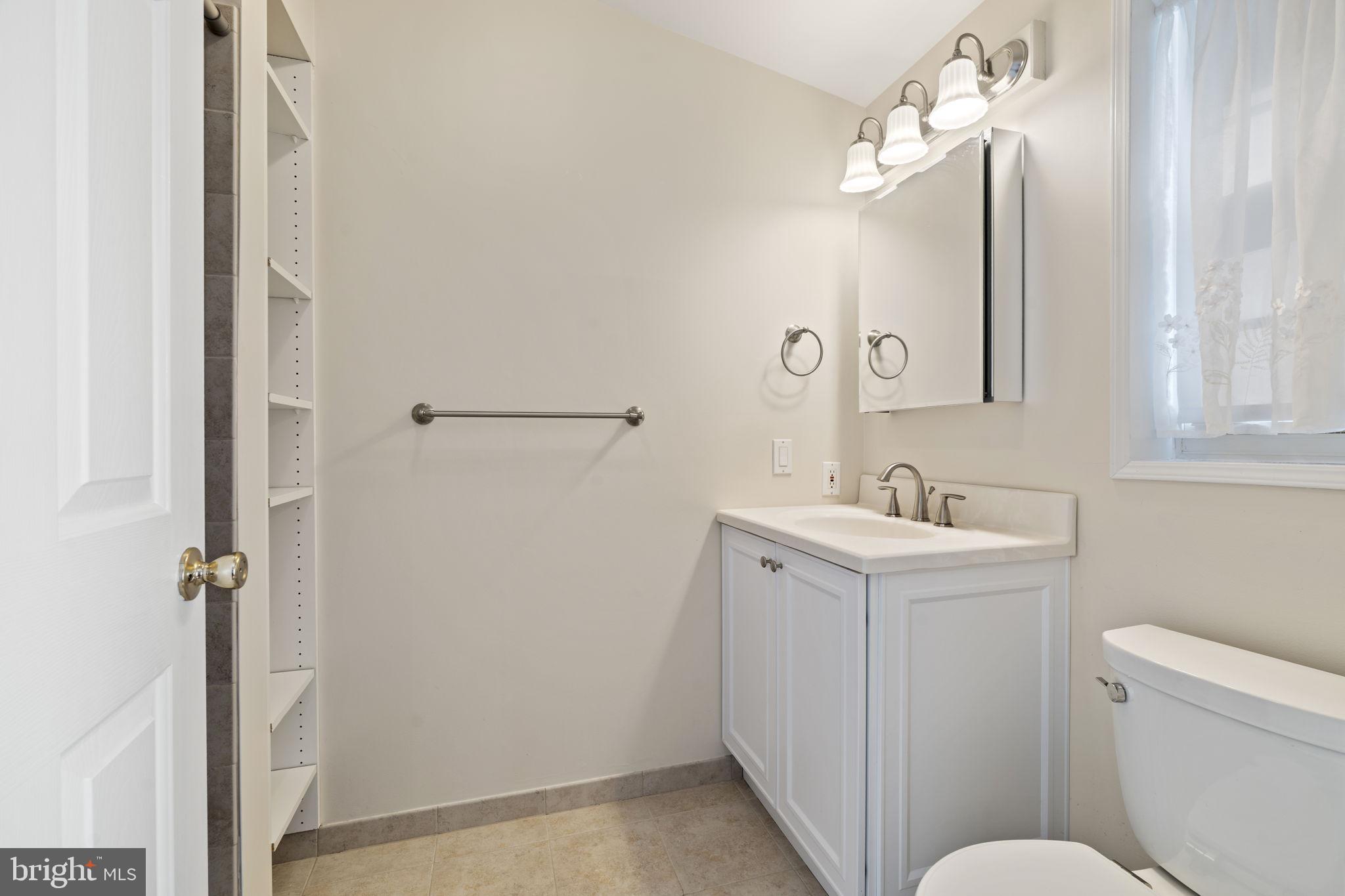 HIDDEN SPRINGS - Residential