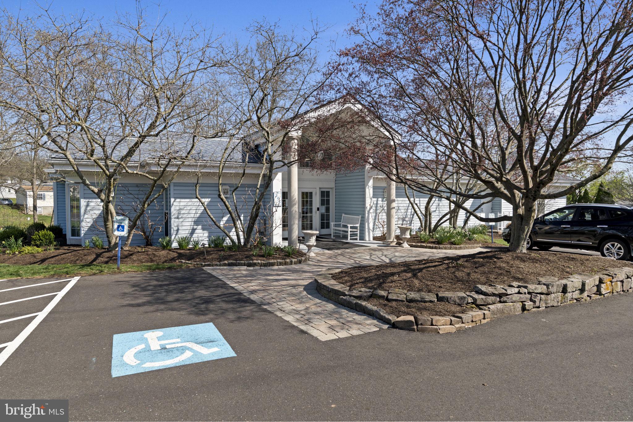 HIDDEN SPRINGS - Residential