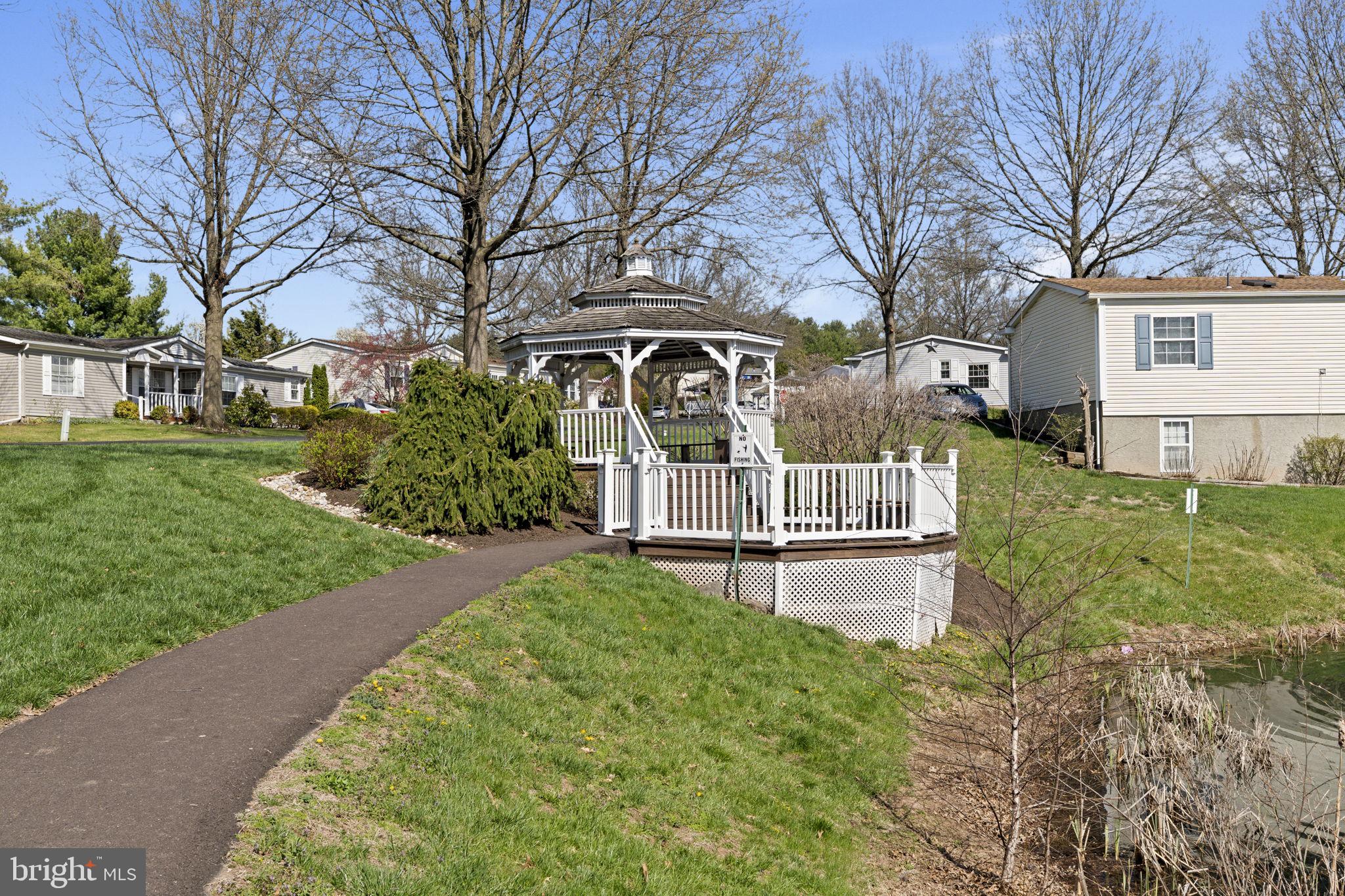 HIDDEN SPRINGS - Residential