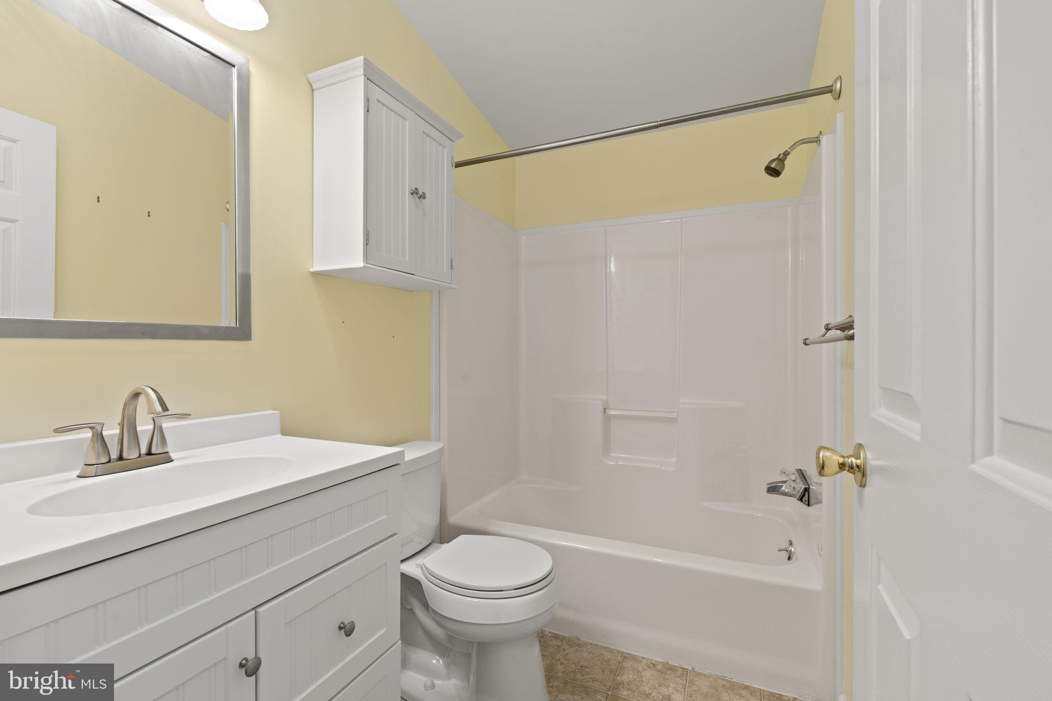 HIDDEN SPRINGS - Residential