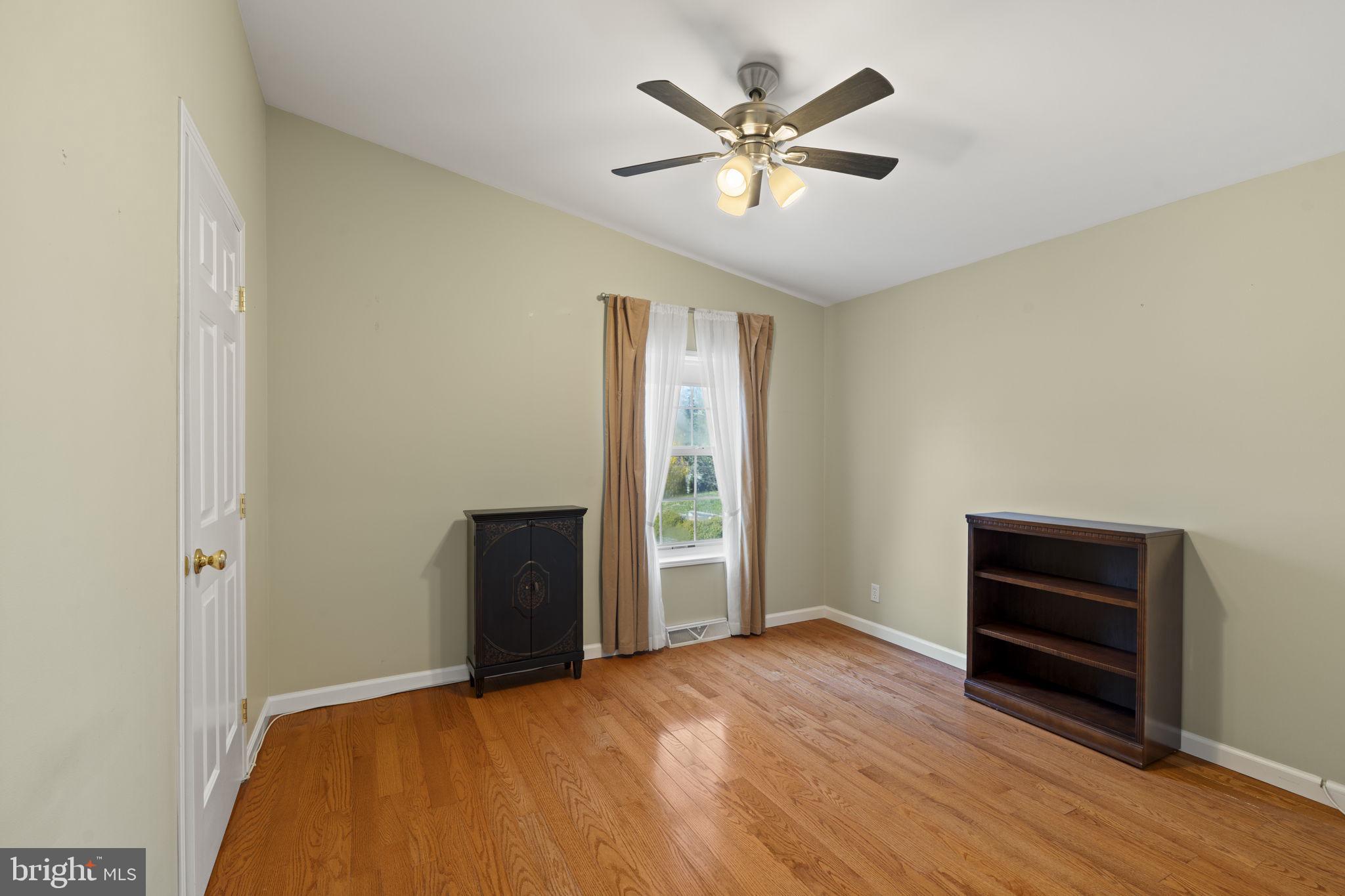 HIDDEN SPRINGS - Residential