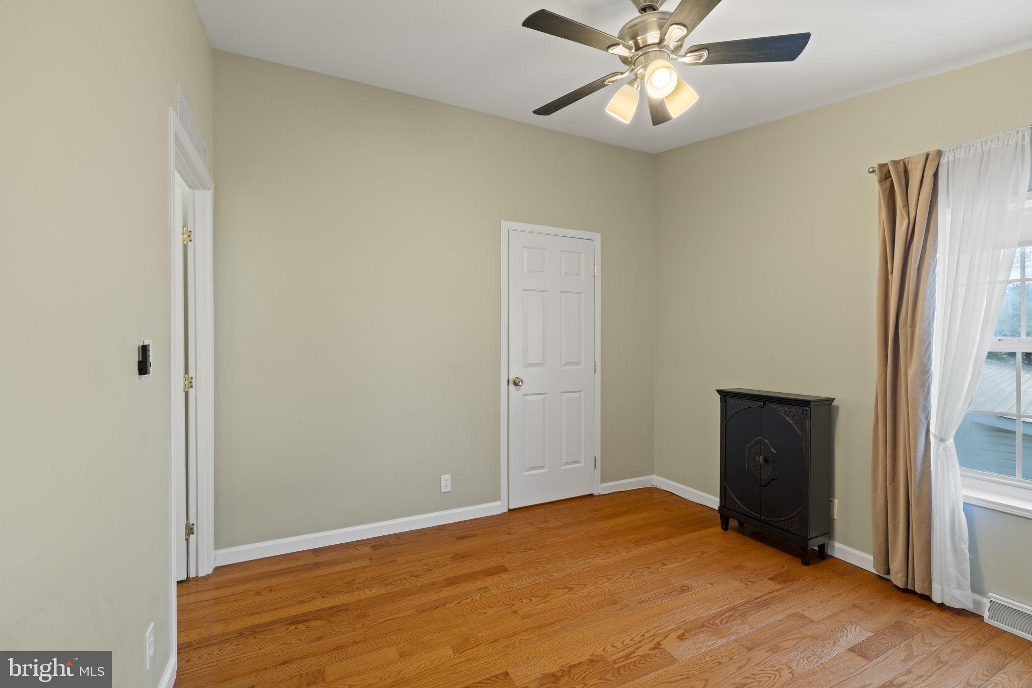 HIDDEN SPRINGS - Residential