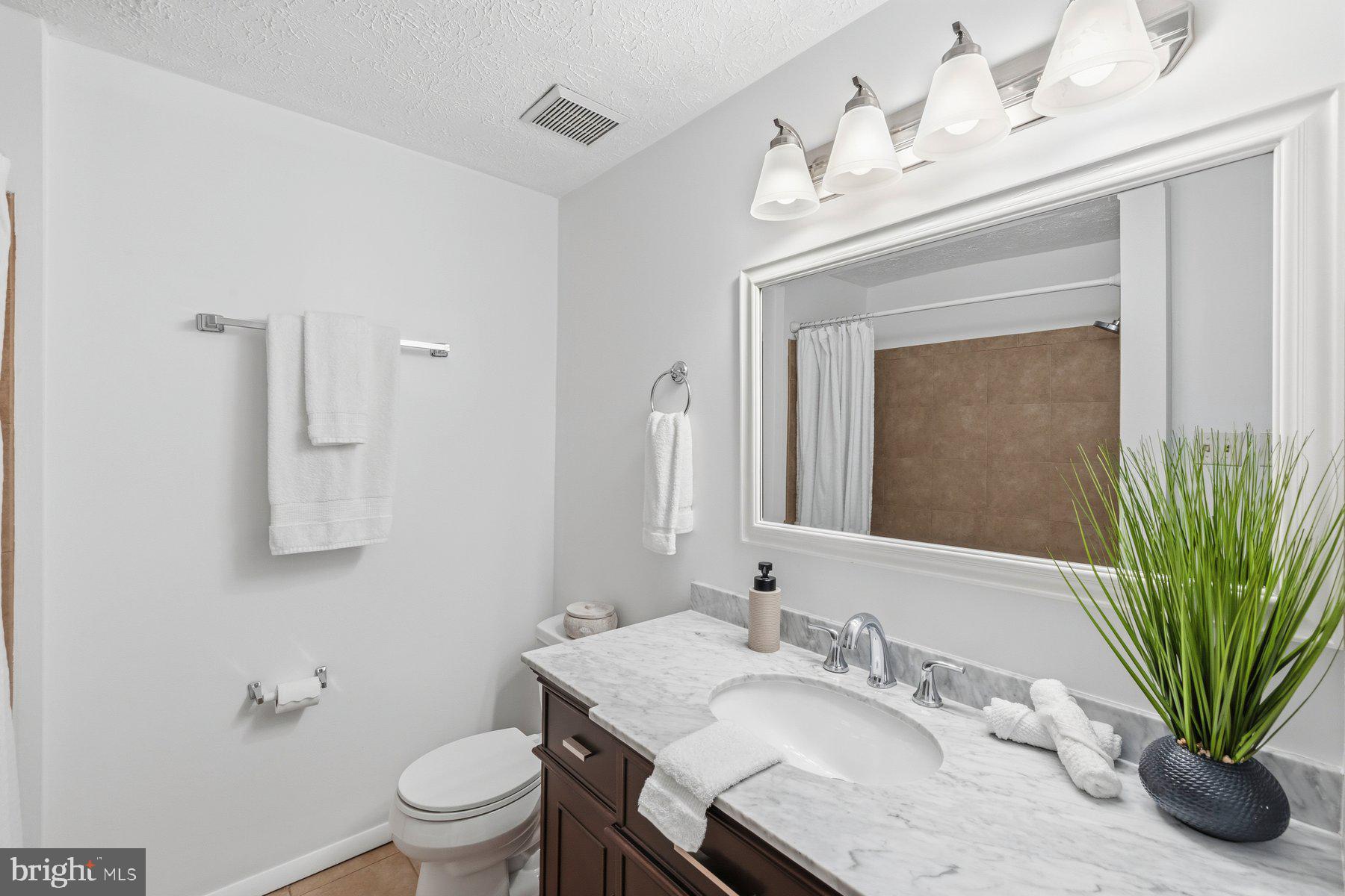 VAN DORN VILLAGE - Residential