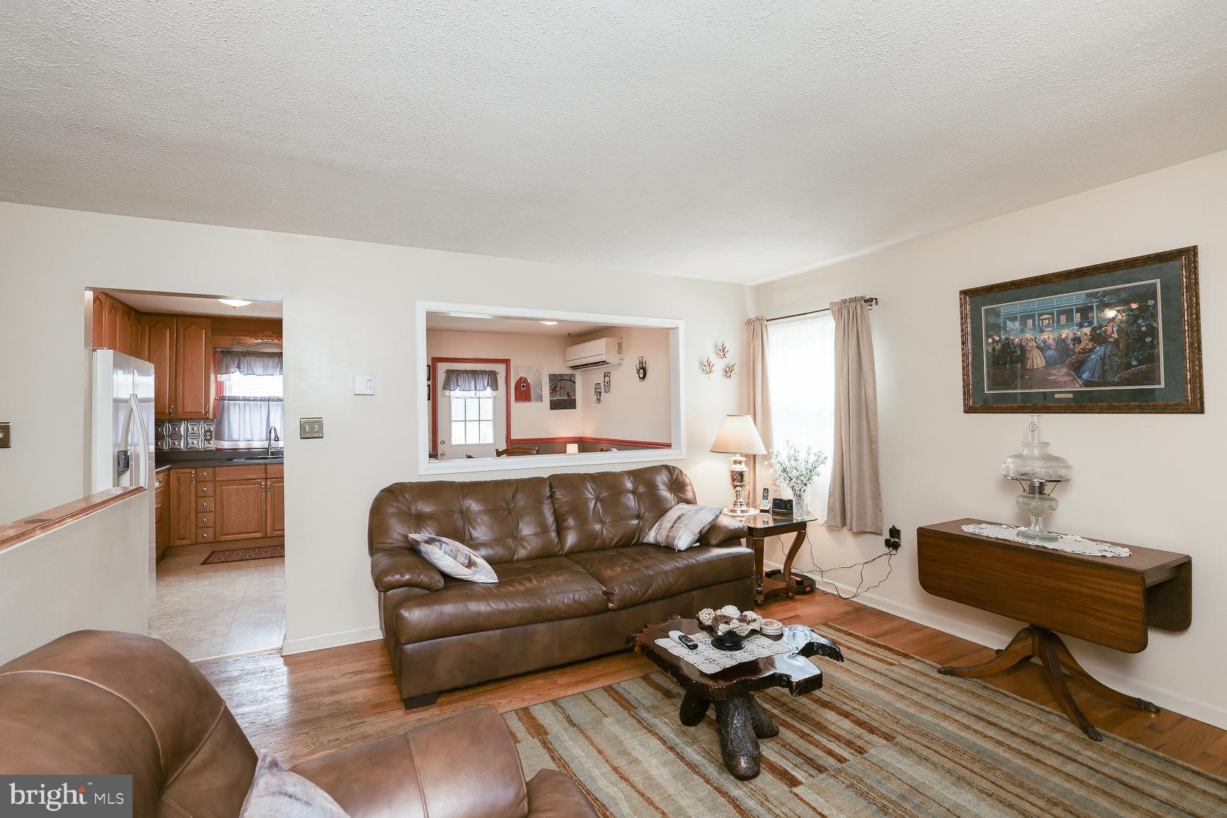 RIDGEFIELD - Residential