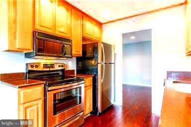 JEFFERSON MEWS - Residential Lease