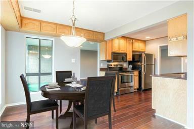 JEFFERSON MEWS - Residential Lease