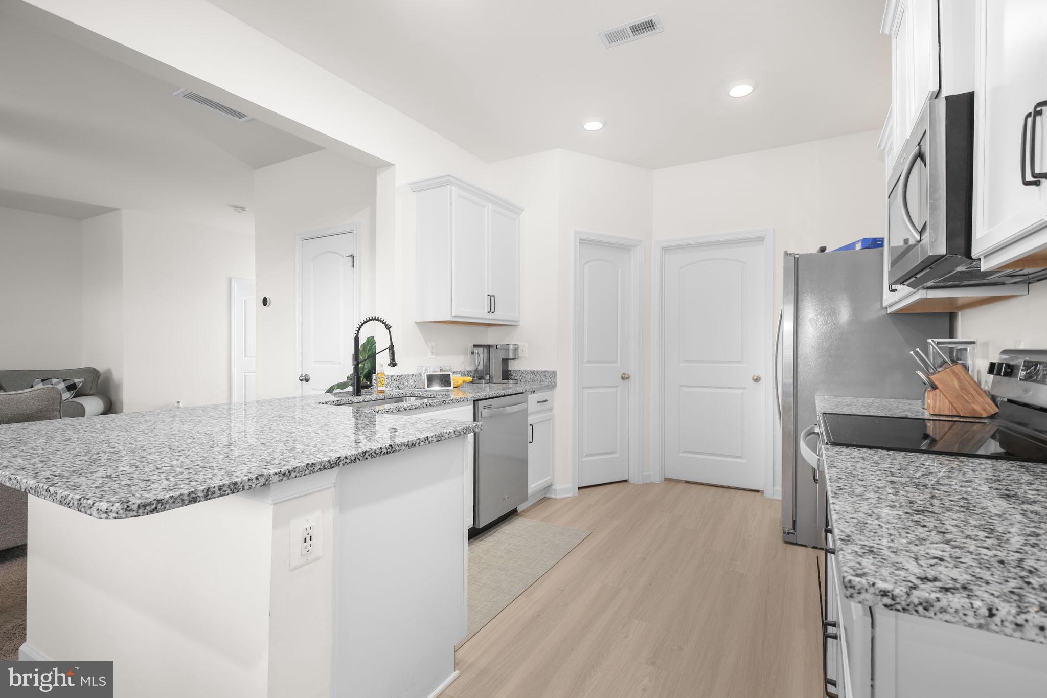 BROOKWOOD - Residential