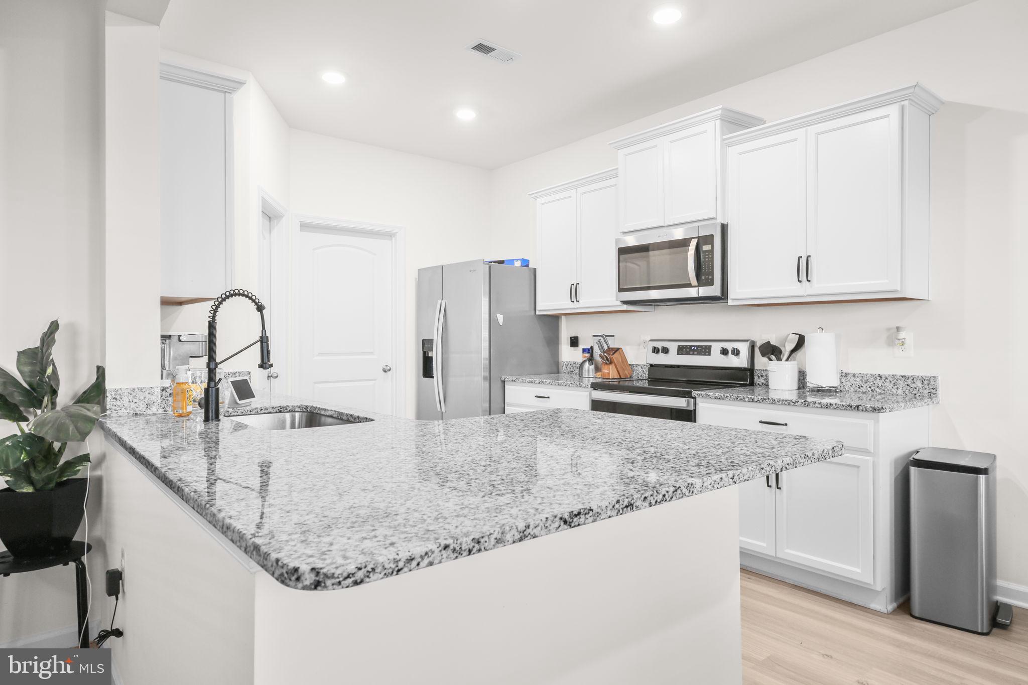 BROOKWOOD - Residential