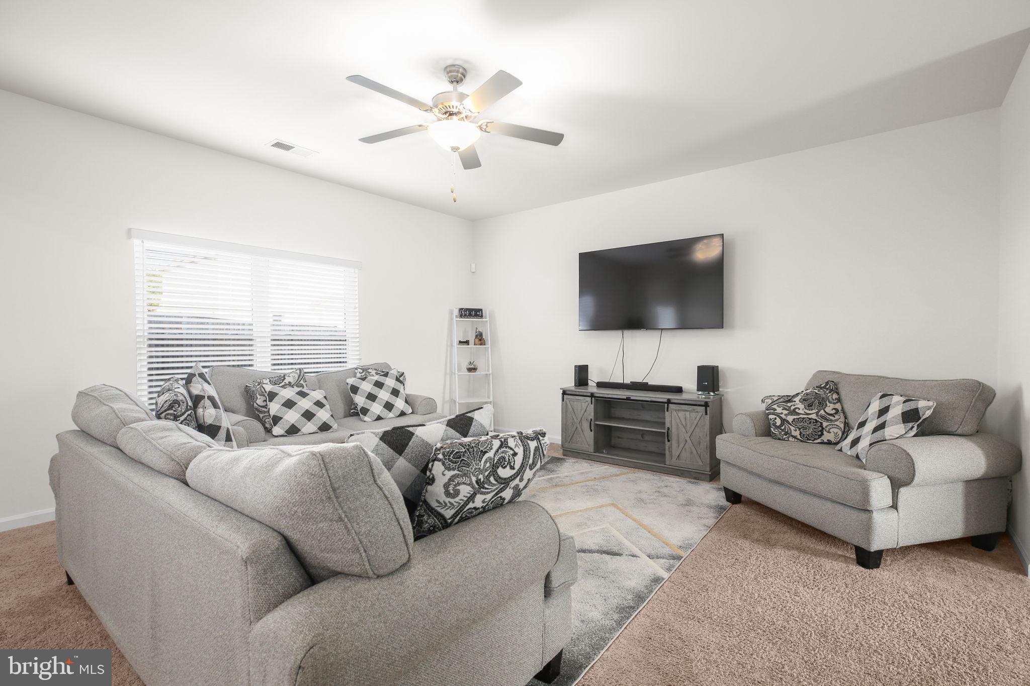 17033 ROLLINS ROAD