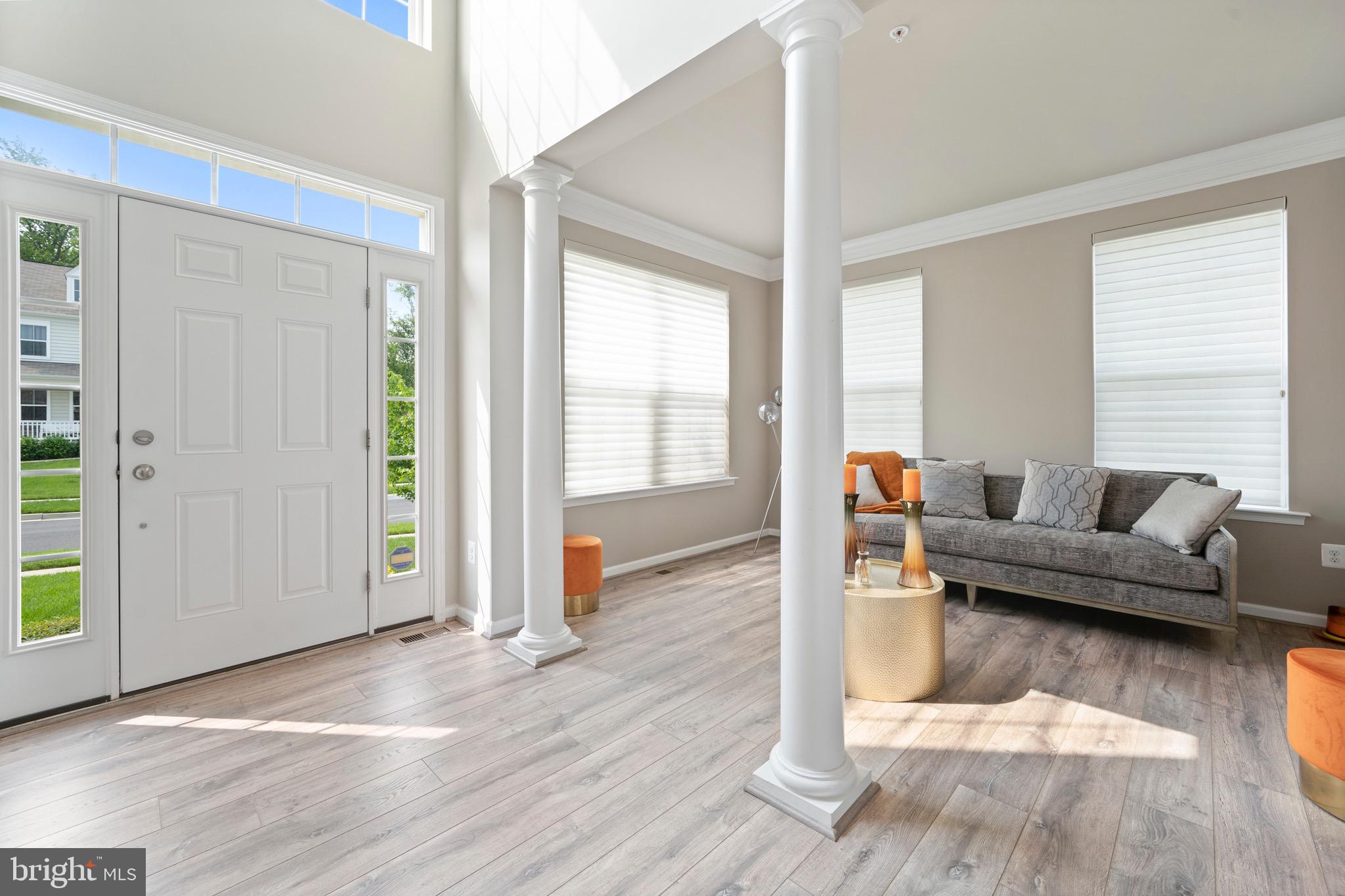 WINDSOR MANOR - Residential