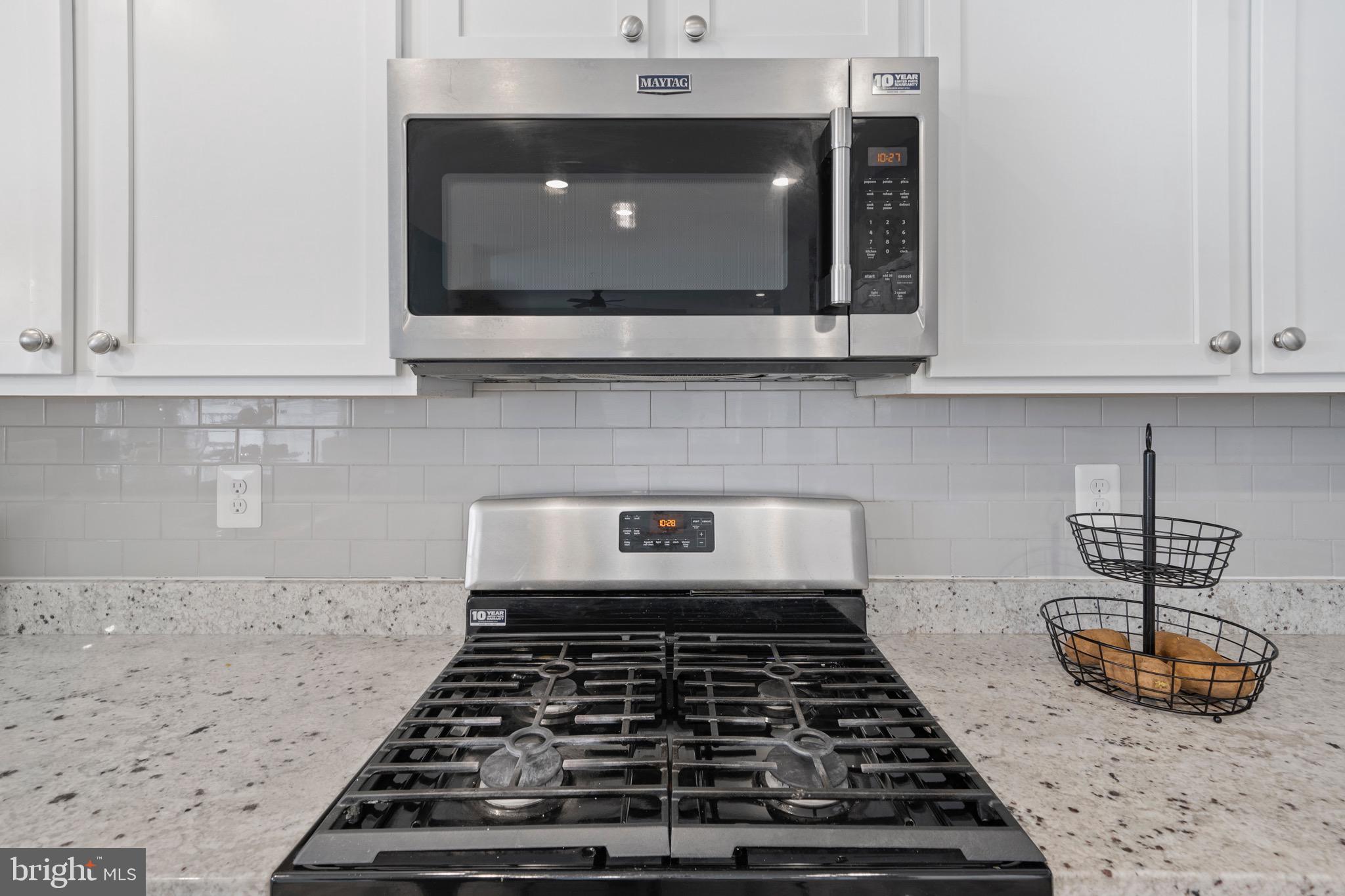 WINDSOR MANOR - Residential