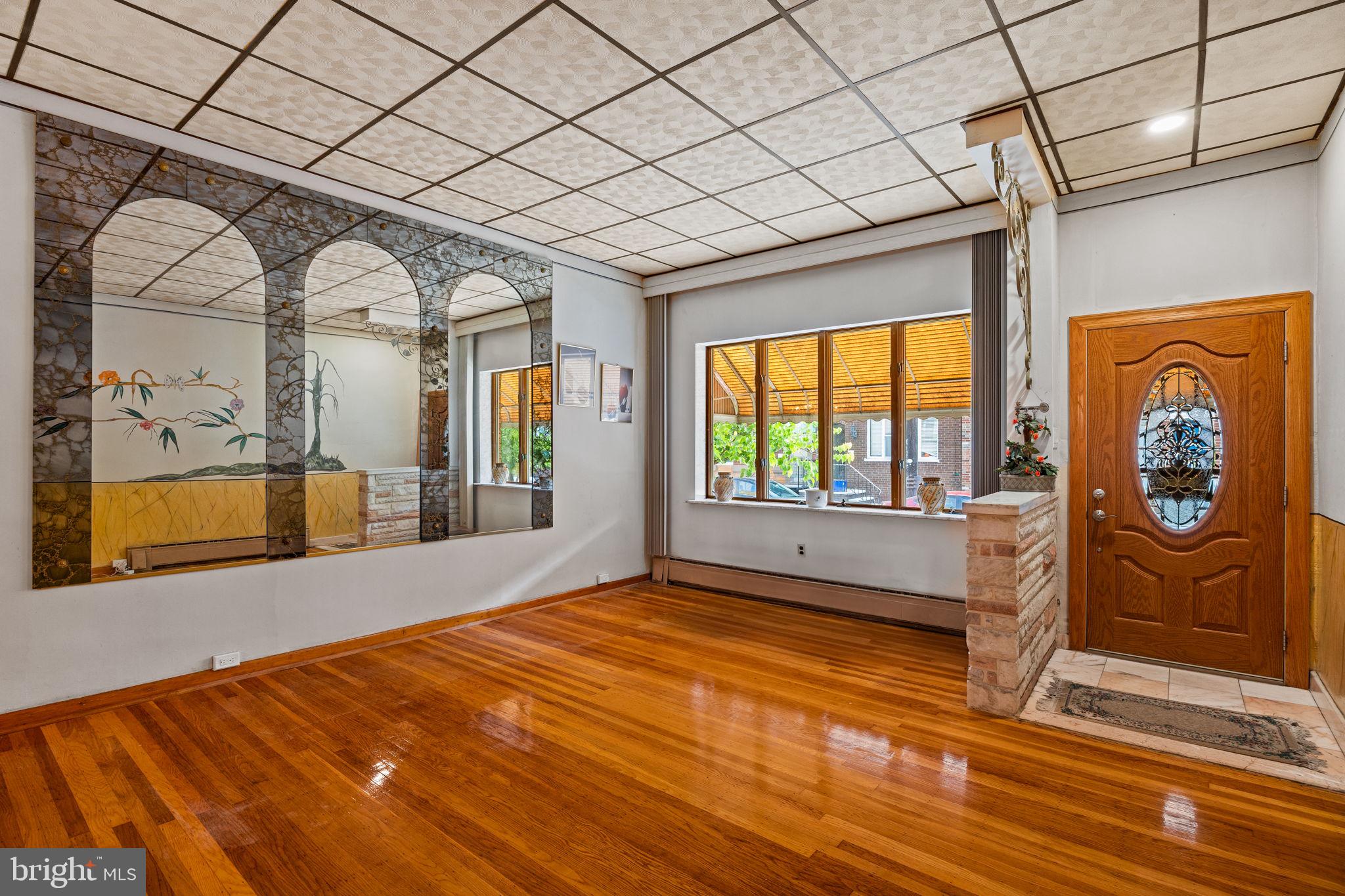 2320 S 10TH STREET