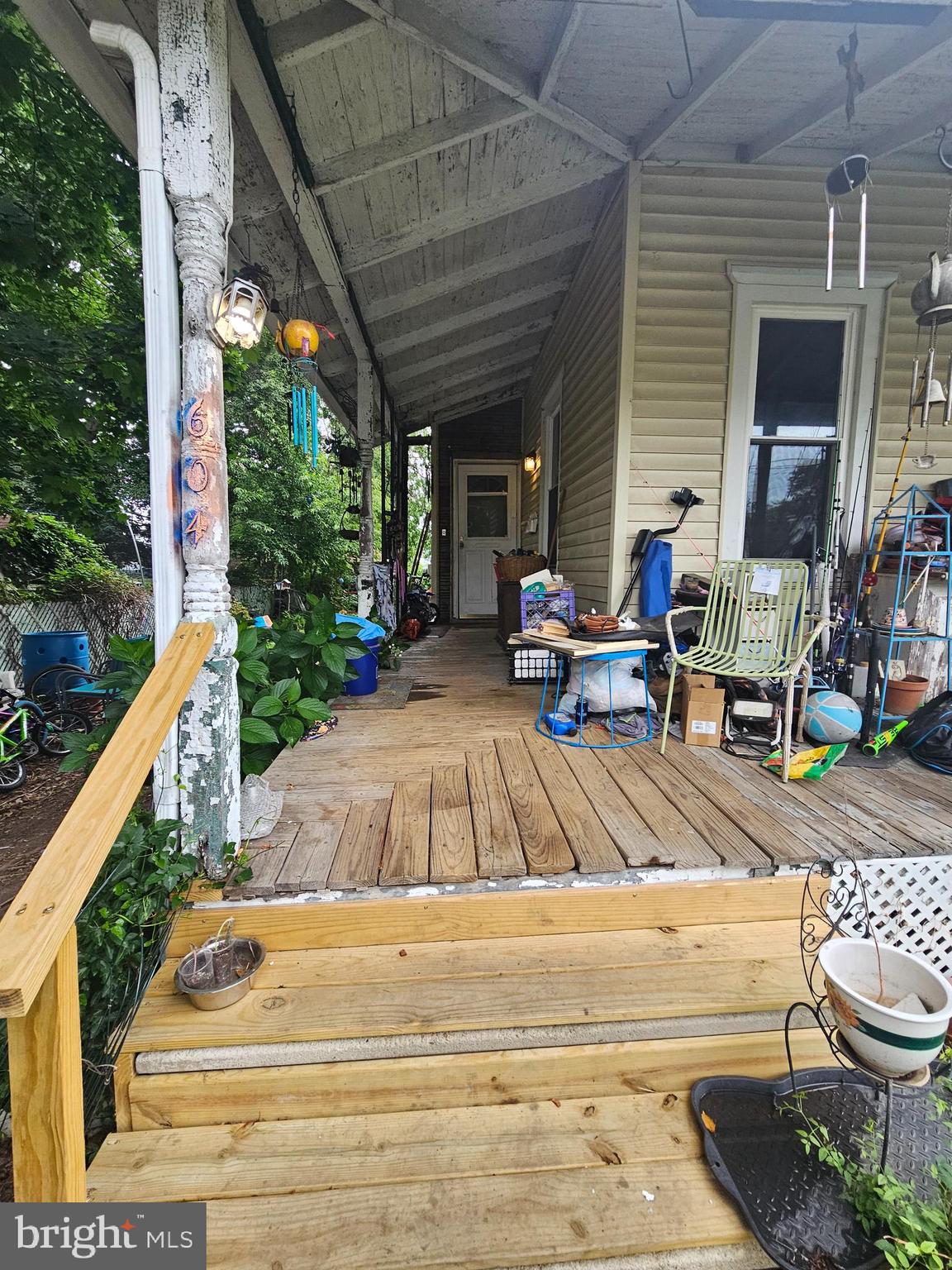 604 SPRUCE STREET