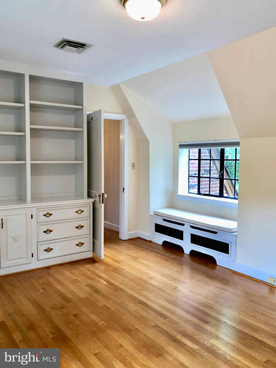 FEDERAL HILL - Residential