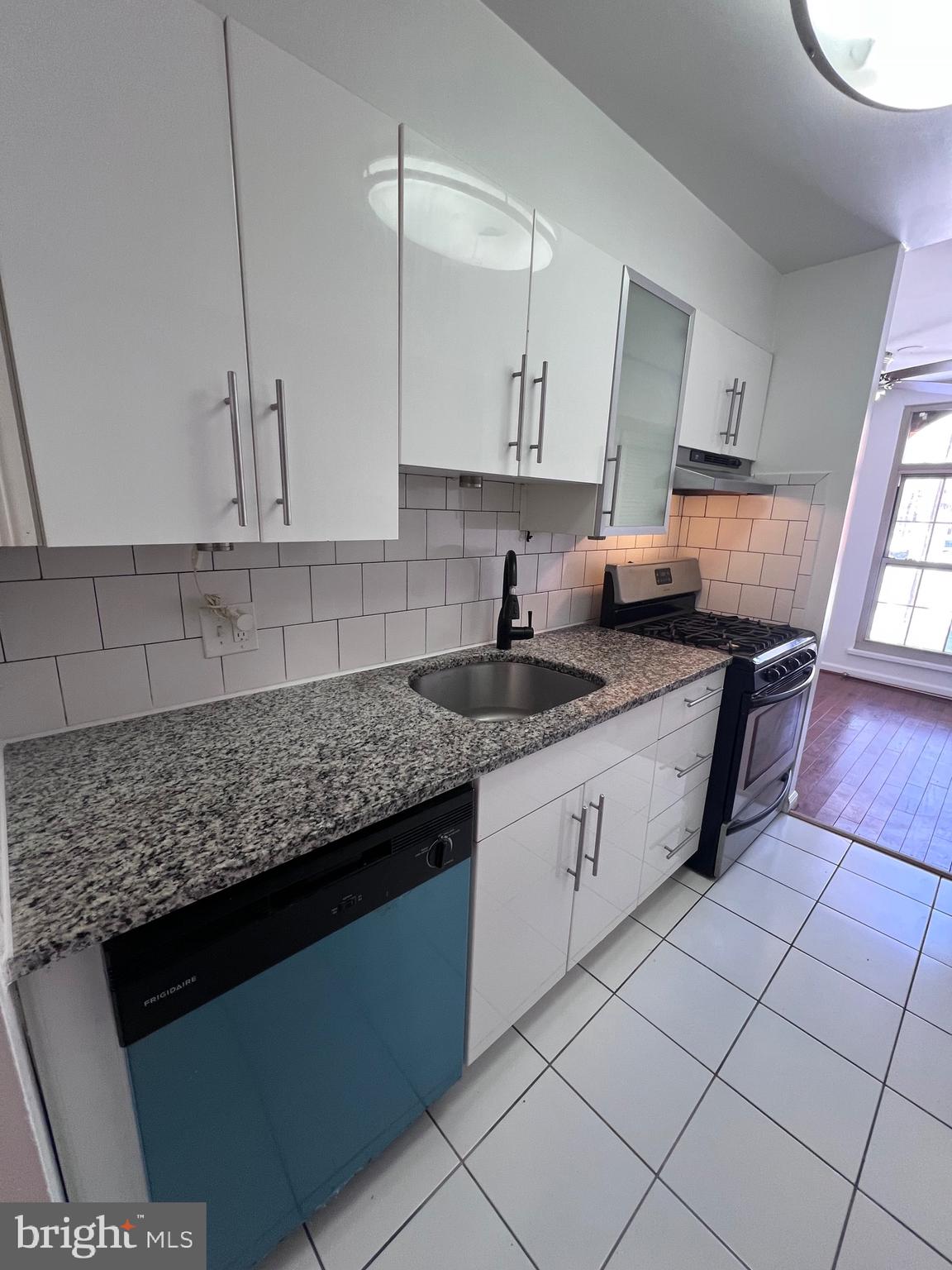 WOODBURN VILLAGE - Residential