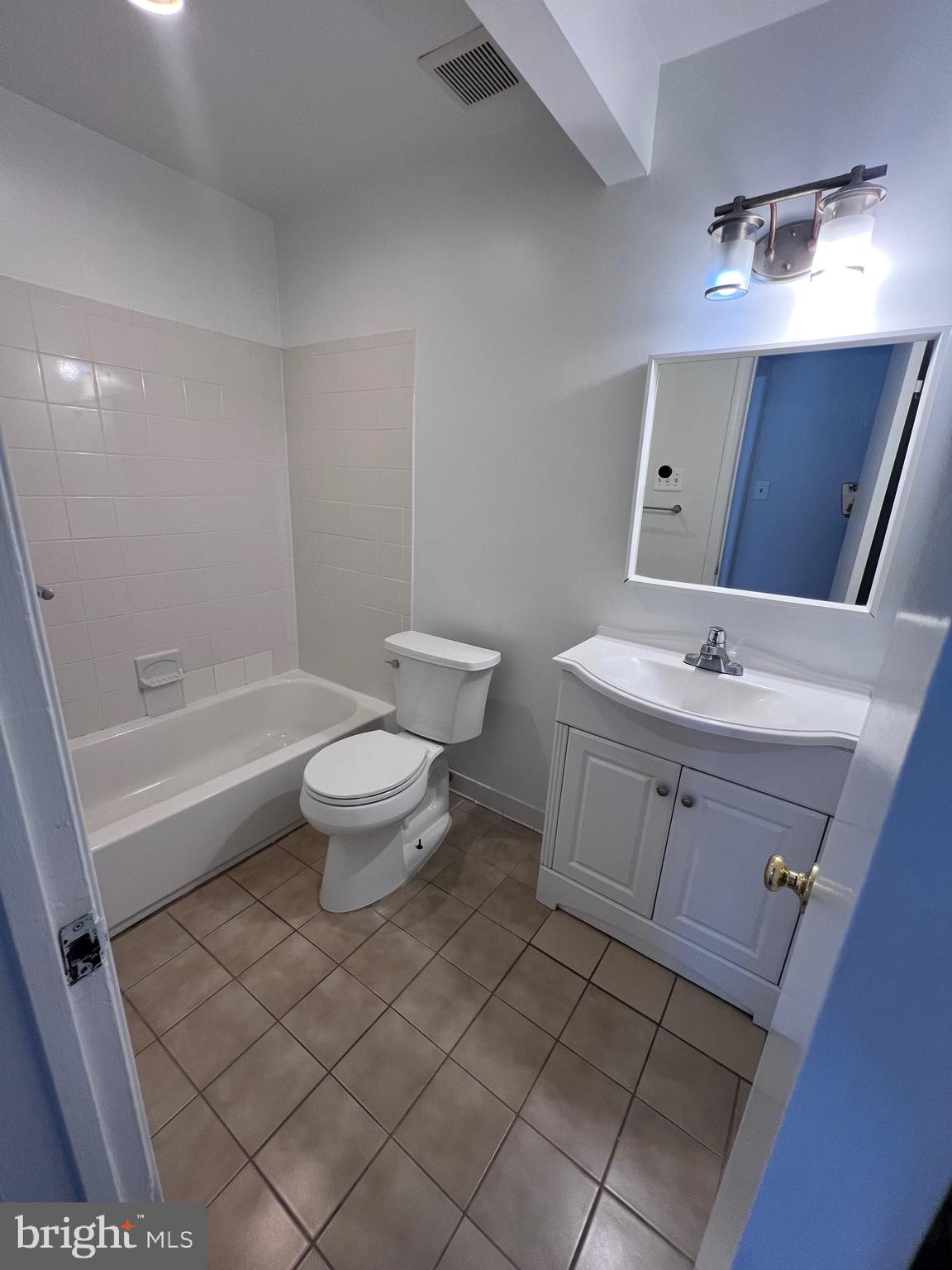 WOODBURN VILLAGE - Residential