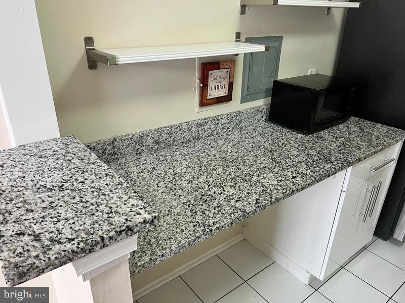 3334 WOODBURN VILLAGE DRIVE 31