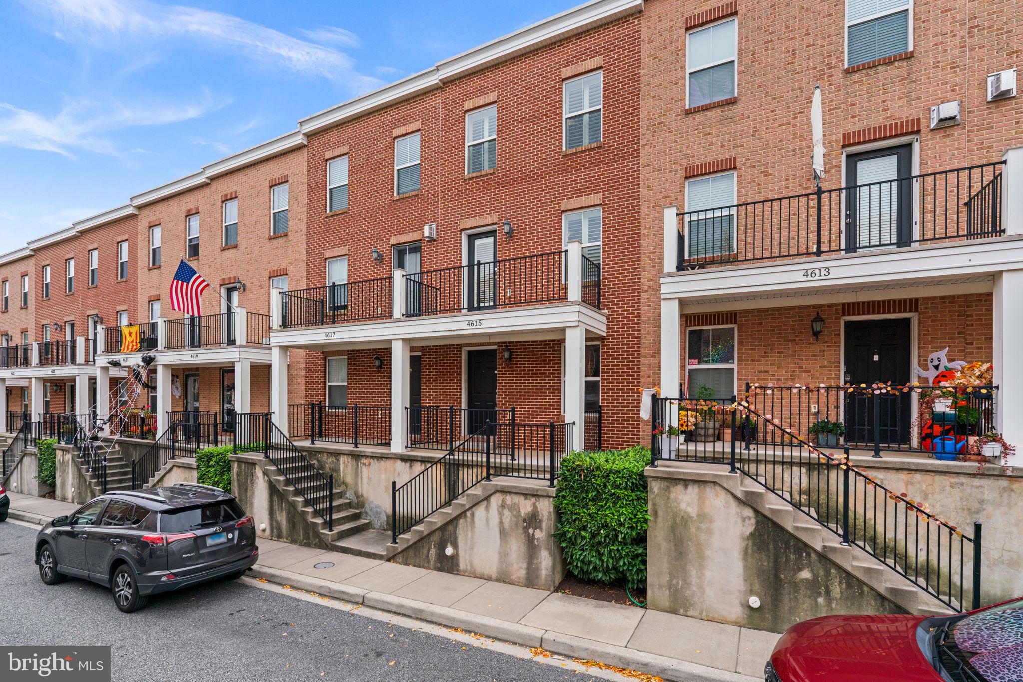 ATHENA SQUARE - Residential