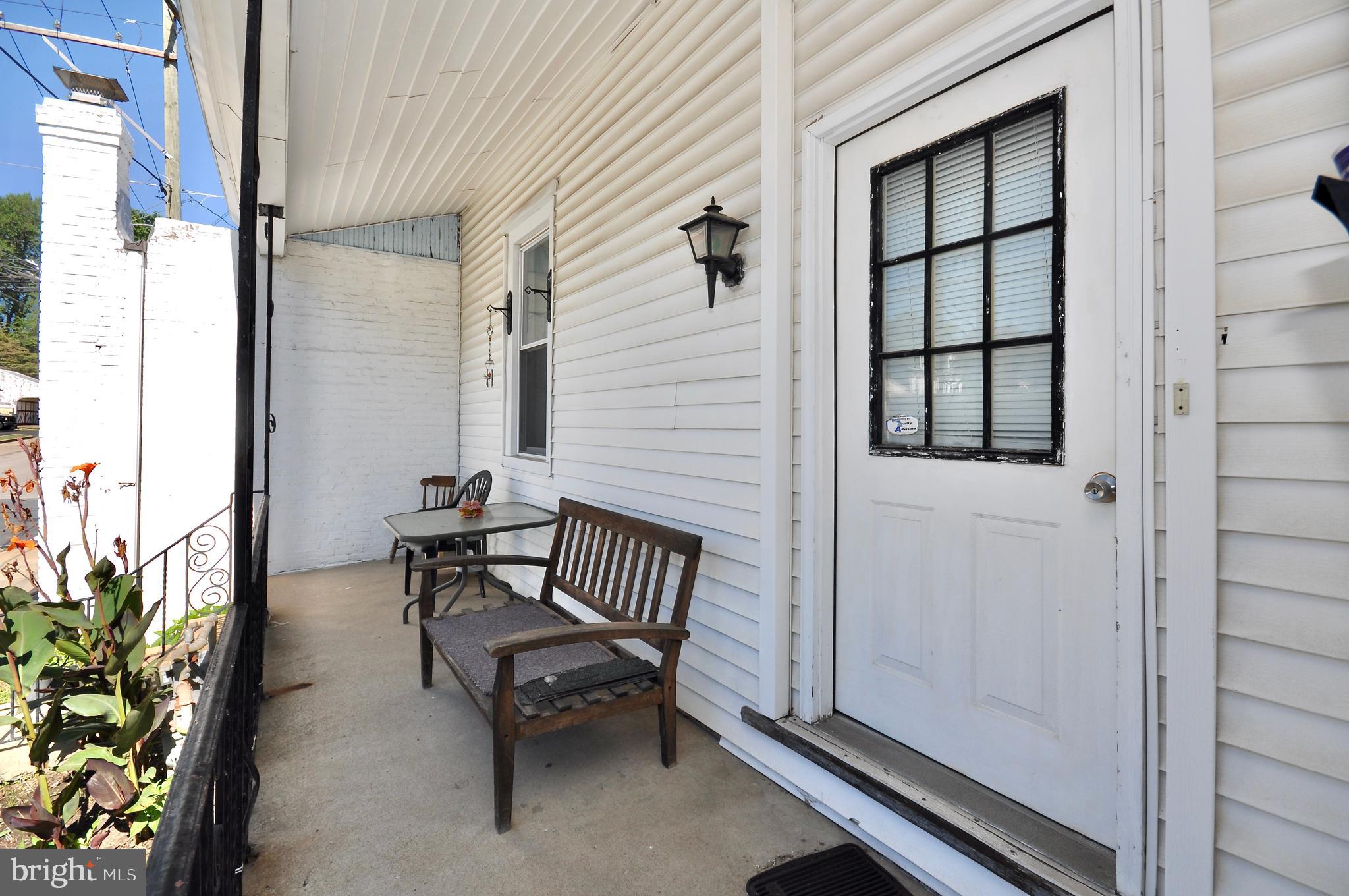 CHELTENHAM VIL - Residential Lease