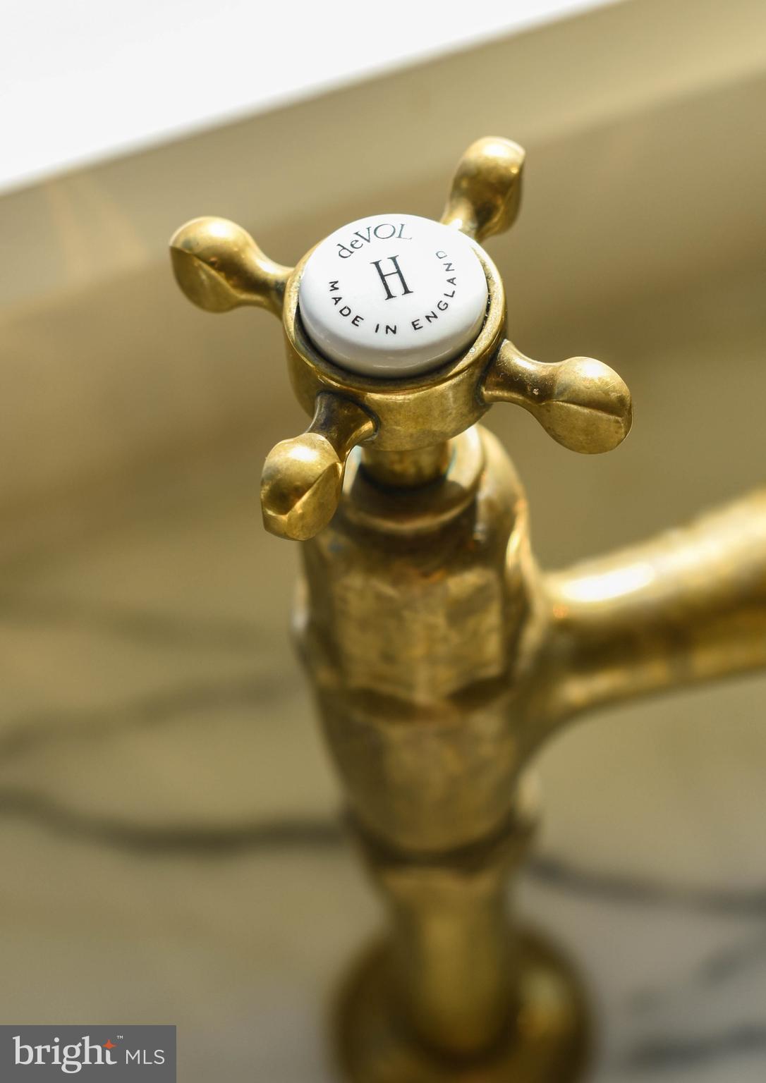 BELLE RIVE - Residential