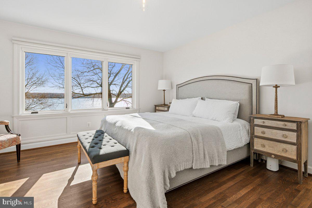 BELLE RIVE - Residential