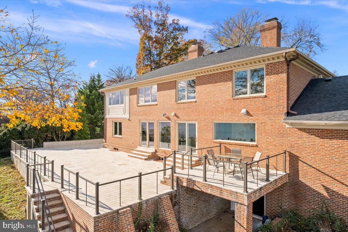 BELLE RIVE - Residential