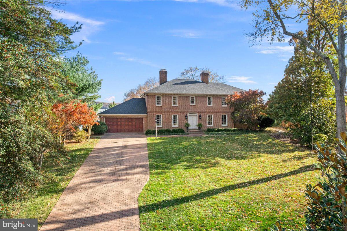 BELLE RIVE - Residential