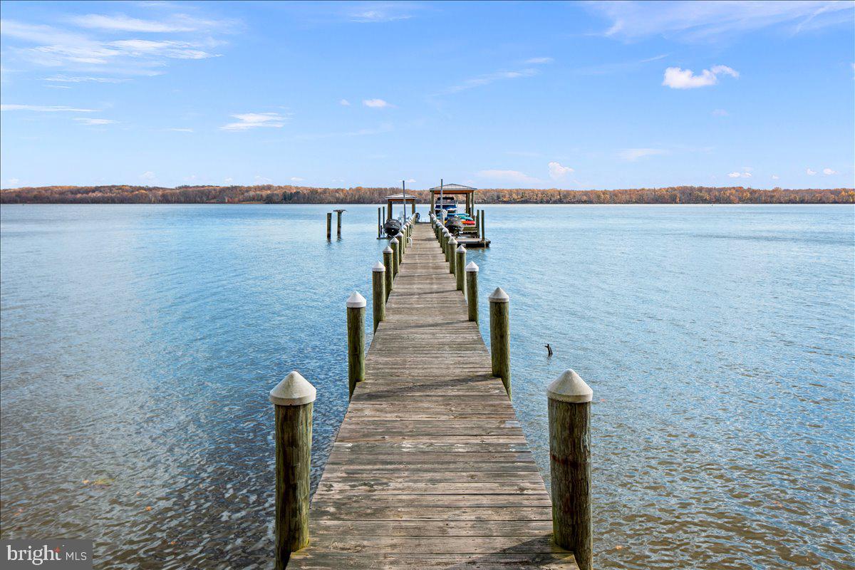 3903 BELLE RIVE TERRACE