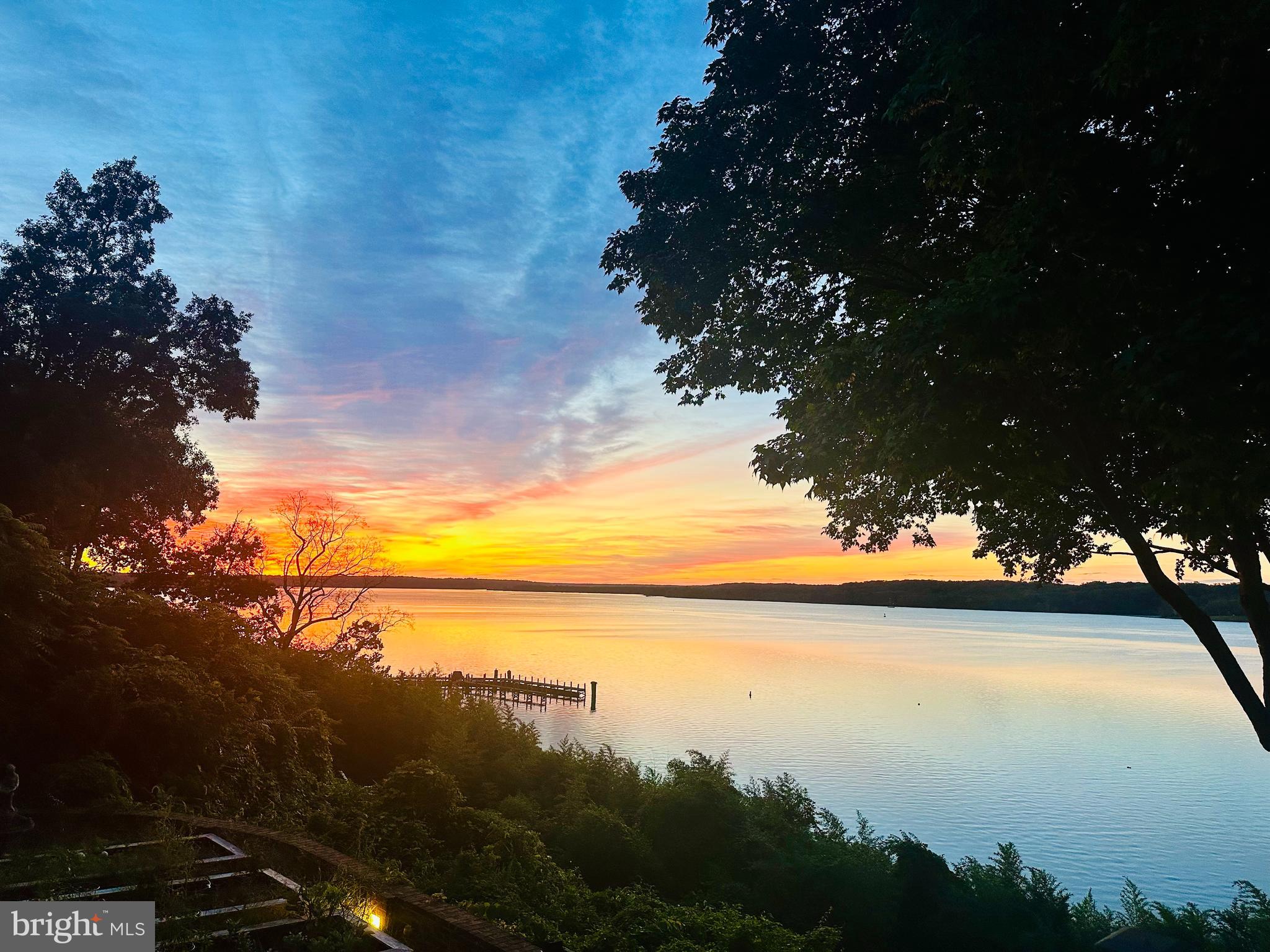 BELLE RIVE - Residential