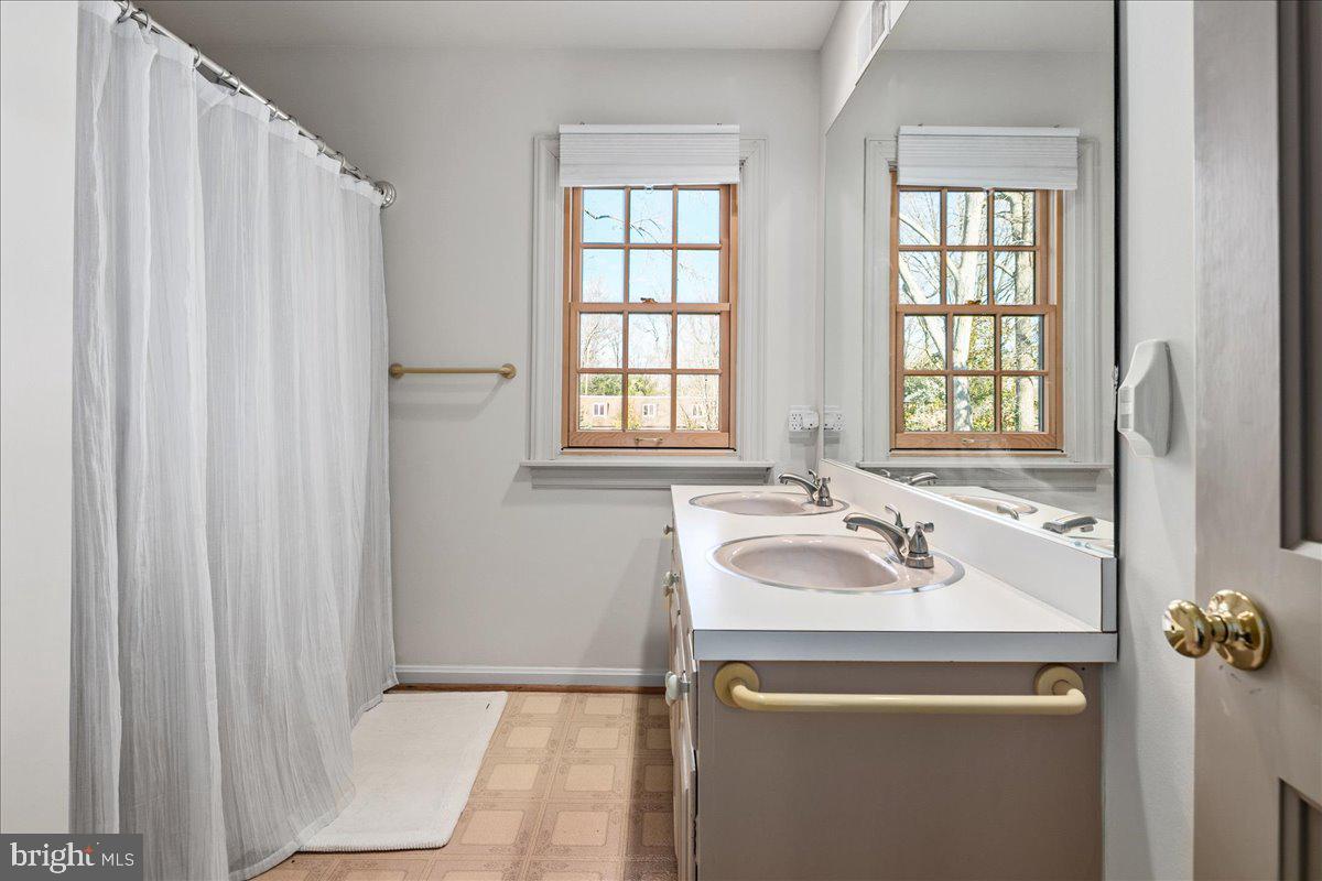 BELLE RIVE - Residential