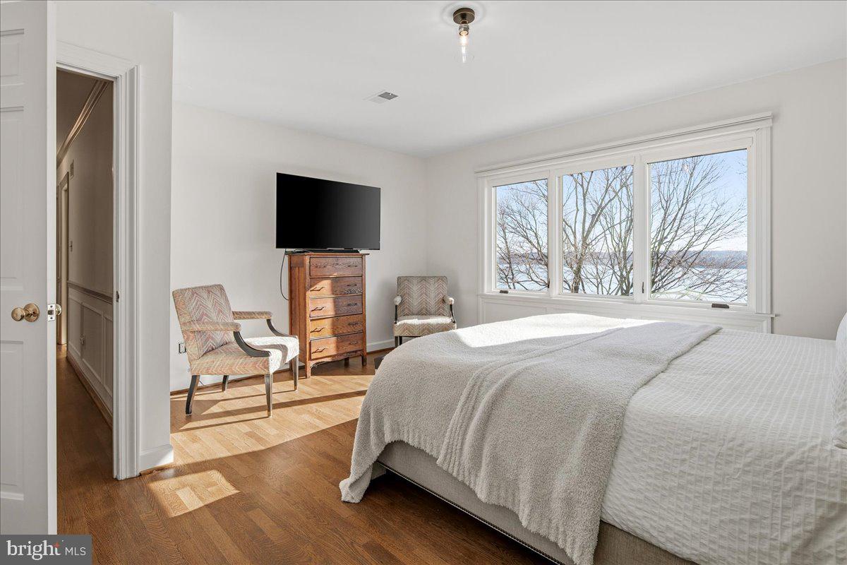 BELLE RIVE - Residential