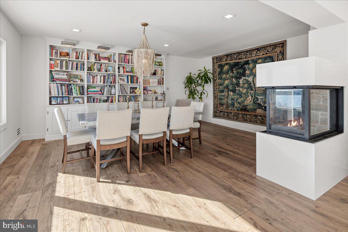 BELLE RIVE - Residential