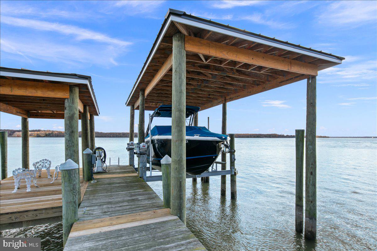 3903 BELLE RIVE TERRACE