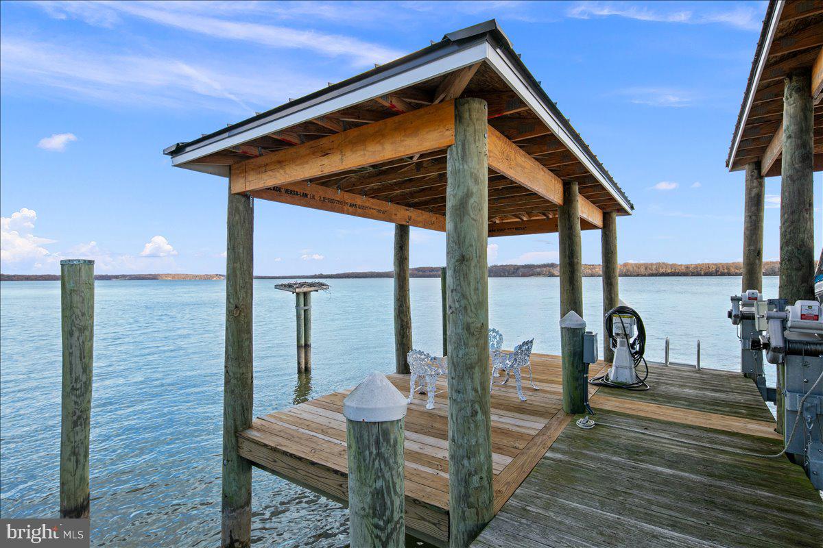 3903 BELLE RIVE TERRACE