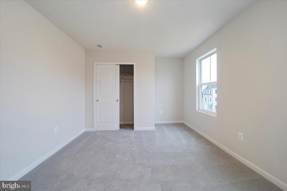 DILLON FARM - Residential