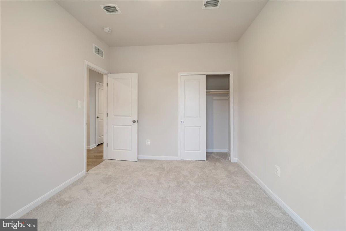 DILLON FARM - Residential