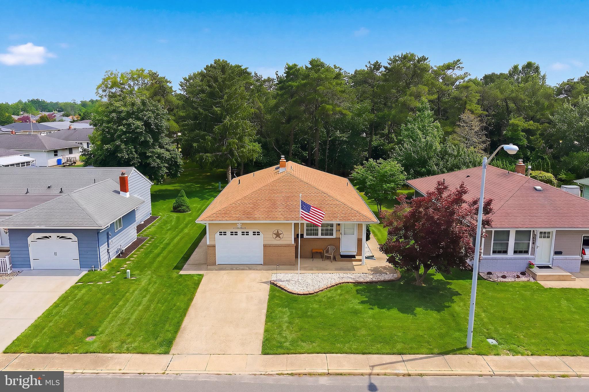 438 JAMAICA BOULEVARD
