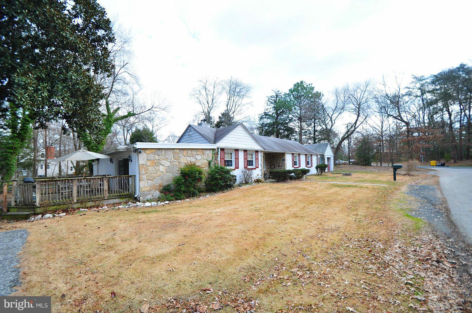 LAUREL ACRES - Residential