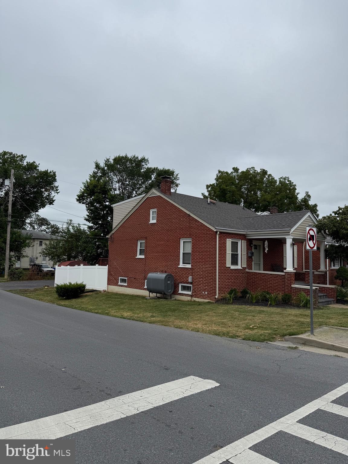 3 N PURCELL AVENUE