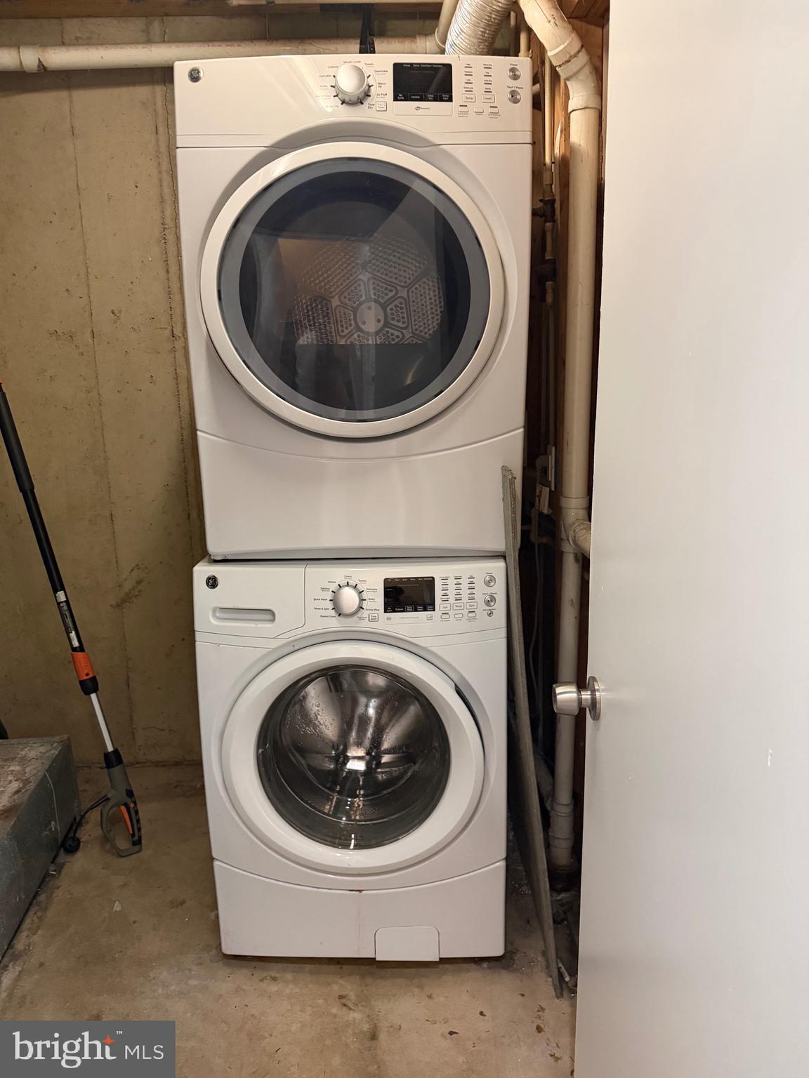 MILLRACE - Residential Lease