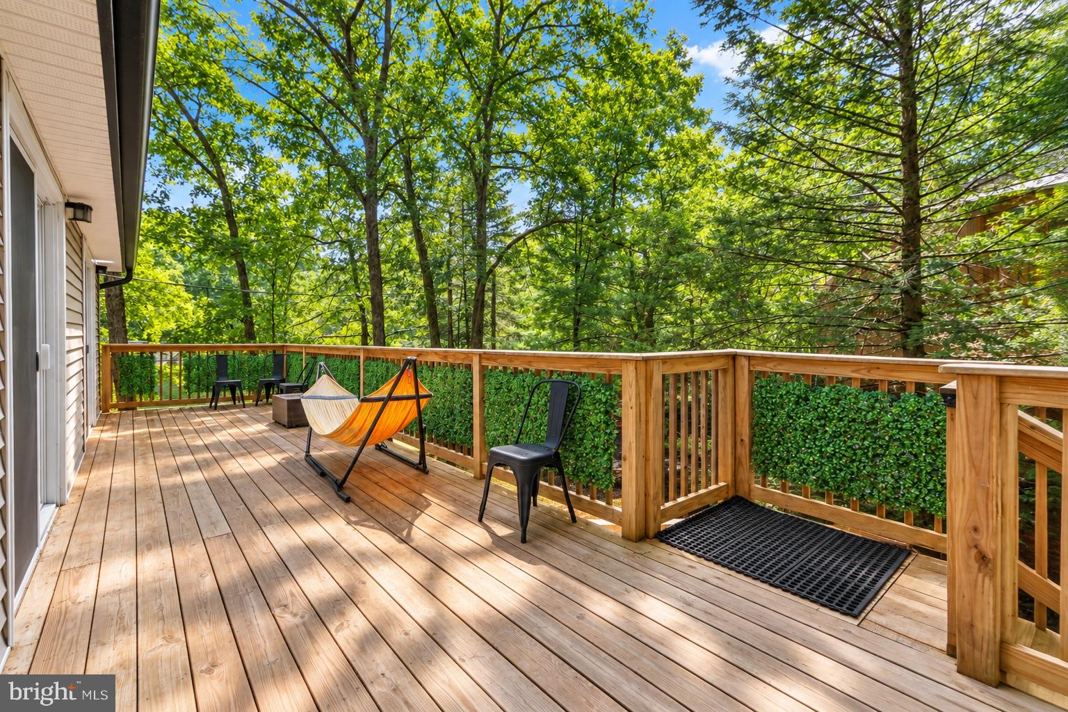 245 SOMERSET DRIVE