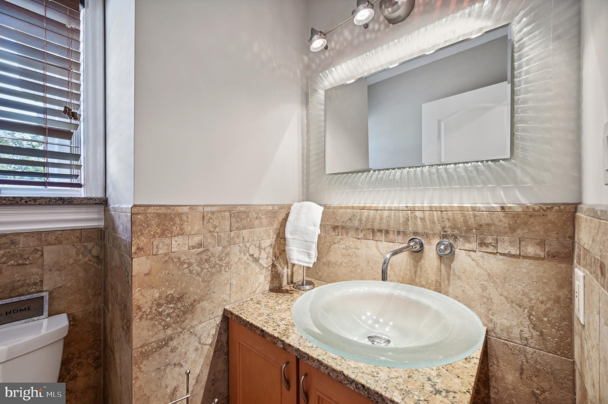 MANORS OF OAKWOOD - Residential