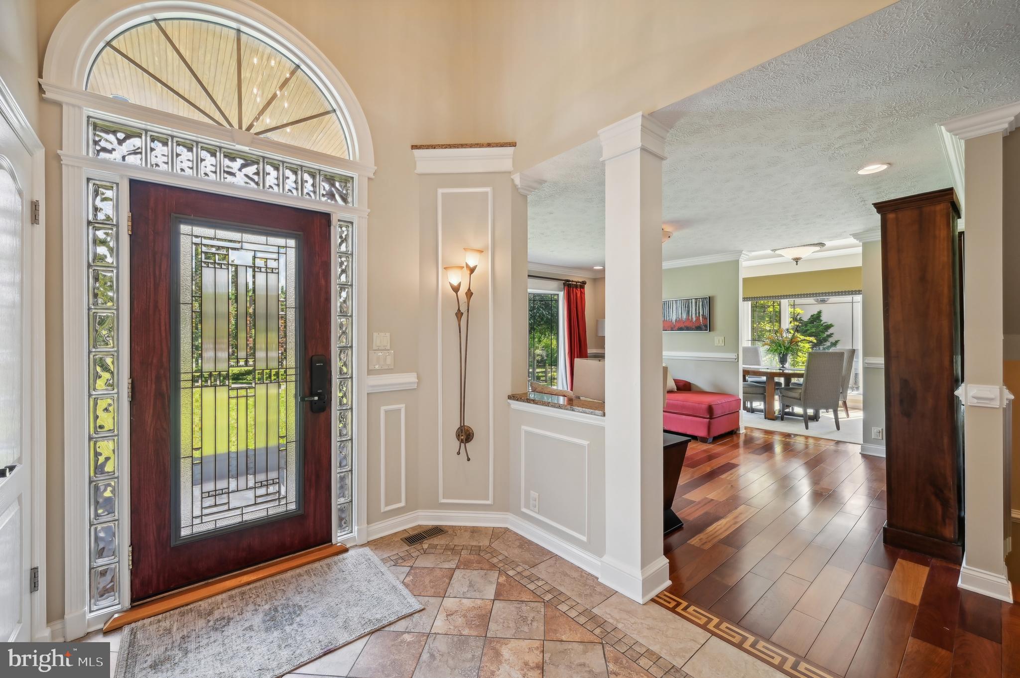 MANORS OF OAKWOOD - Residential