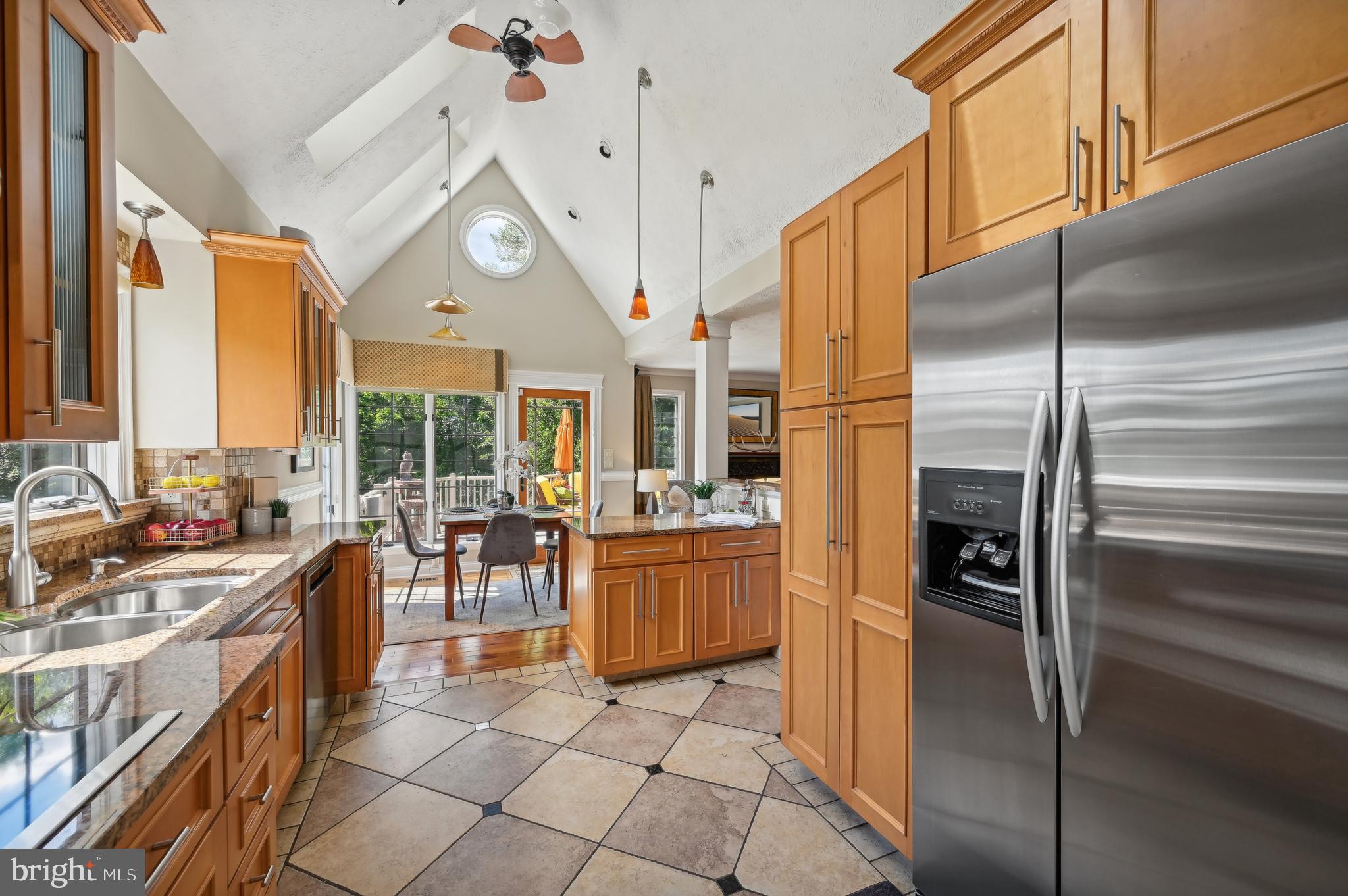 MANORS OF OAKWOOD - Residential